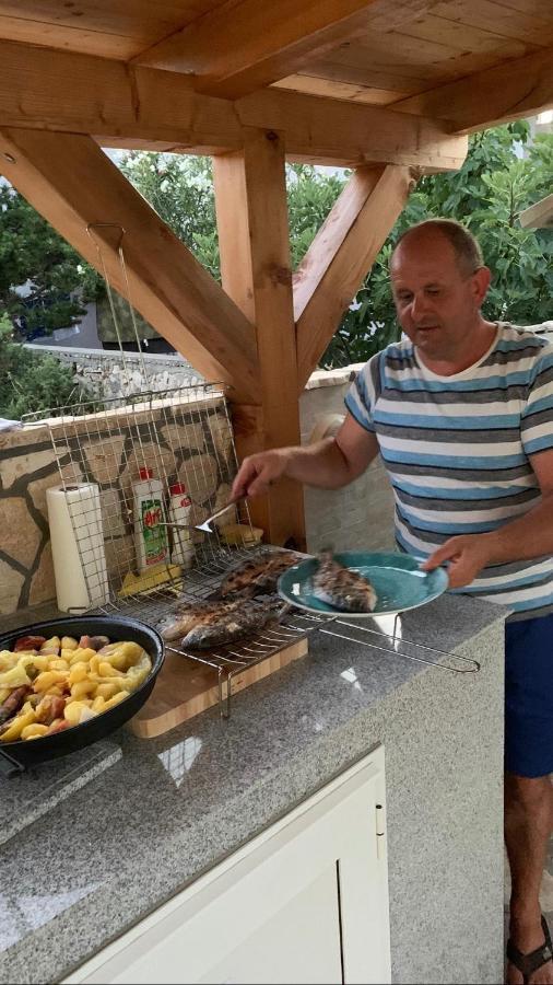 Ražanac Miro Apartmani מראה חיצוני תמונה