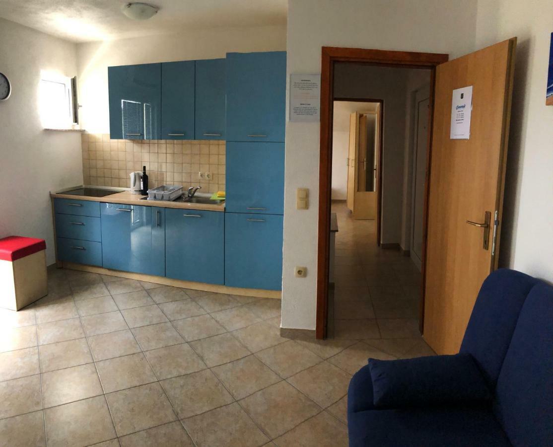 Ražanac Miro Apartmani מראה חיצוני תמונה